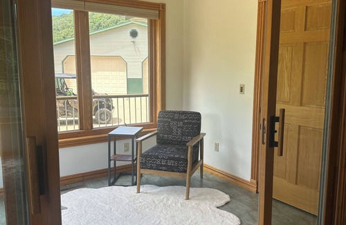 Vernon County House | Location! Unwind- 3 bdr in Stoddard. Coon Creek Fishing. Mississippi. Eagles.