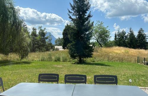 Puy-Saint-Eusebe Villa | Locavilla - l'Estagnit