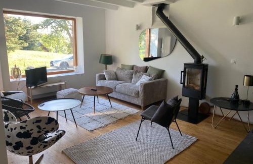 Puy-Saint-Eusebe Villa | Locavilla - l'Estagnit