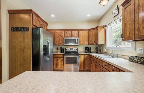 McHenry Cottage | Loch Haven