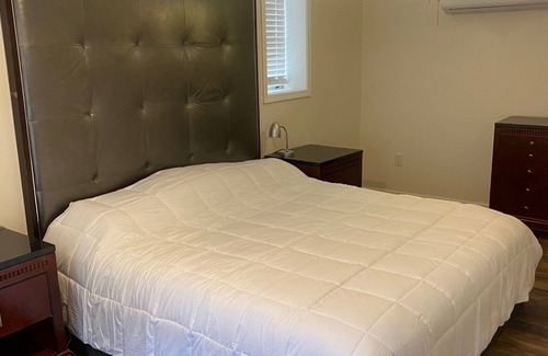 Poplar Bluff House | Loch Loma Lake House