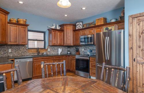 Branson House | Lodge 17