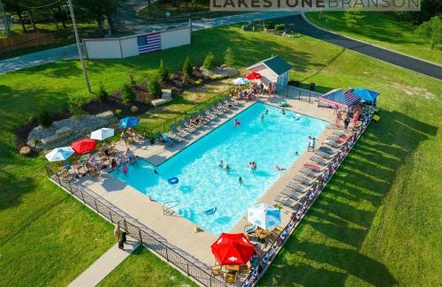 Branson House | Lodge 17