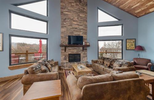 Branson House | Lodge 18