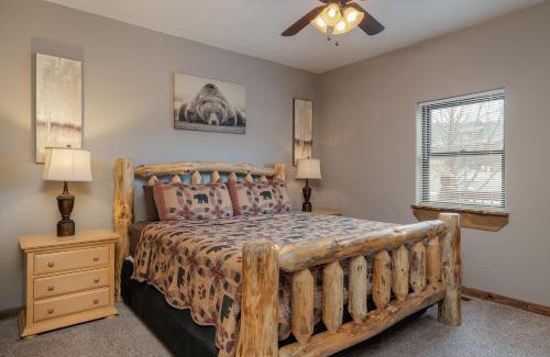 Branson House | Lodge 18