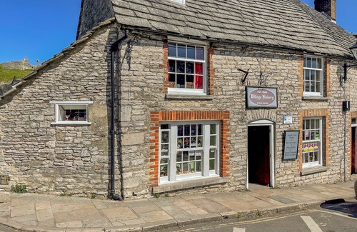 Corfe Castle Cottage | LODGE 19, family friendly, character holiday cottage in Corfe Castle