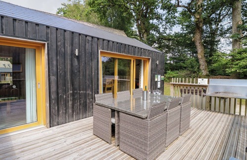 Corfe Castle Cottage | LODGE 20, family friendly, with hot tub in Corfe Castle