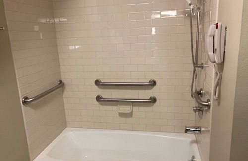 Roanoke Cabin | Lodge ADA Room + Tub | Park View | Resort Access