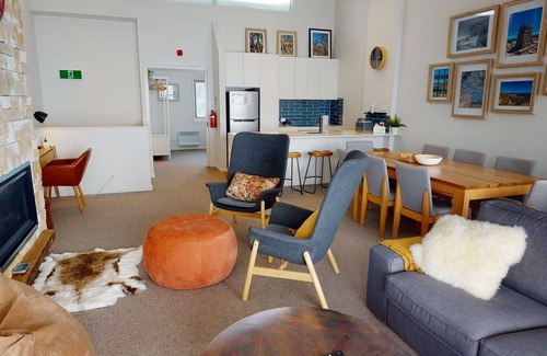 Perisher Valley Resort | Lodge Apartment (for 6), The Stables Resort Perisher