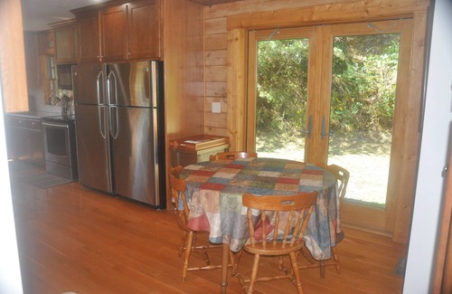 Dugspur House | Lodge at Laurel Fork - Secluded Mountain Retreat on Cold Water Trout Stream