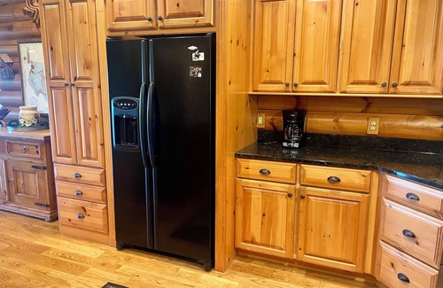 Rambling Ridge Cabin | Lodge at Shady Branch