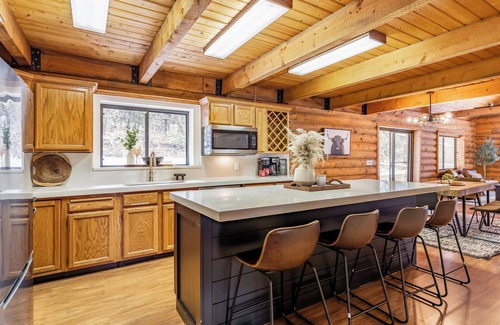 Summit Park House | Lodge at Summit Park near Woodward