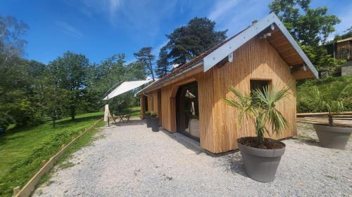 Villeneuve-sous-Pymont House | Lodge du Château de Feschaux