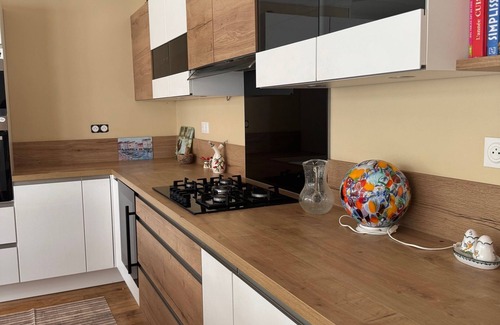 Saint-Pierre-les-Nemours Cottage | LODGE SITE CLIMBING 15 min castles Paris 1h