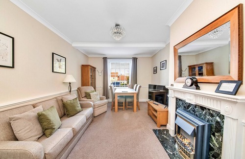 Thirsk Apartment | Lodge in Thirsk with Spa & Scenic Trails