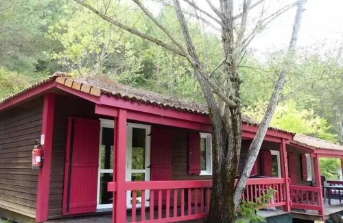 Die House | Lodge Insolite Bivouac (no bathroom, no kitchen) (1bed- 1/2pers) 2 persons