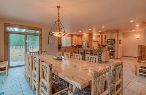 Sunriver House | Lodge Retreat, AC, Hot Tub, Pet Friendly (with fee), SHARC, 20 Sleeper