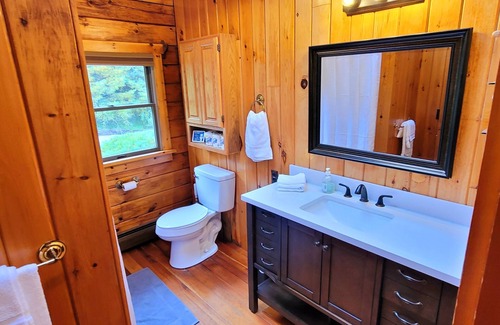 Laporte Cabin | Lodge w/INDOOR PRIVATE HEATED POOL + Hot Tub + Fire Pit + Pond, on 19 acres