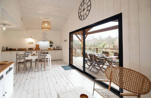 Vielle-Saint-Girons Ski Chalet | Lodge with pool in the heart of the Landes