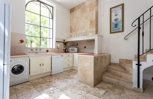 Marseillan House | Lodging in house of master located at the heart of the vines in Marseillan