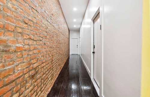 West Philadelphia Apartment | Lodgyy - Comfortable & Quiet Double-bed suite