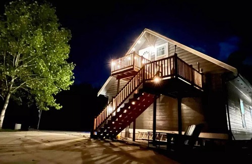 Ferndale Apartment | Loft 10mi to beach & border.