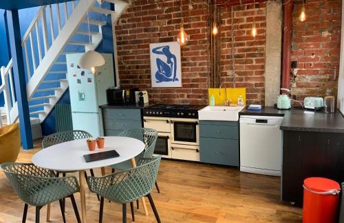 Arcueil Apartment | LOFT 2 stations from Paris RER B Laplace