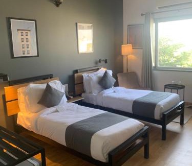 Jaipur Hotel | Loft 24, Mansarovar