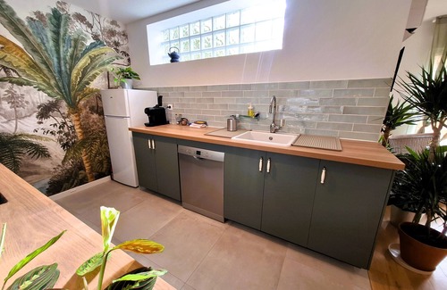 Montreuil Apartment | Loft 70m², au Calme au Milieu des Jardins, Grand Confort