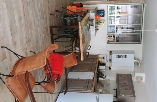 Nyons Apartment | Loft-Apartment-Superior-View Mountains