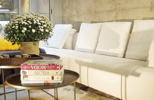 el Fort Pienc Apartment | Loft at the Arc de Triomphe in Barcelona with terrace, pool and free Wi-Fi