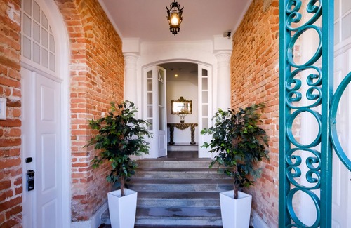 Viseu Apartment | Loft C - historical building in the heart of Viseu with wifi