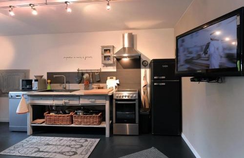 Leymen House | Loft charmant à Leymen près de Bâle - Parking, espace vert, tout confort inclus - FR-1-744-7