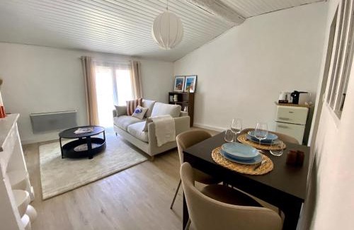 Allauch Apartment | Loft du Mistral Charme Cinéma Allauch