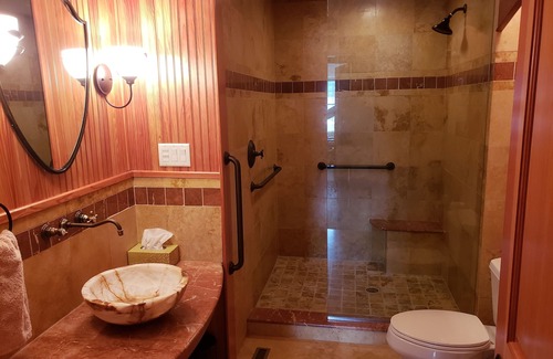 State College House | Loft Floor of Cute Home in Quiet Neighborhood with 3 Bedrooms & 1.5 Bathrooms