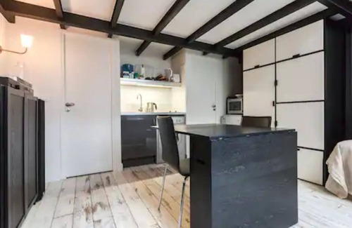 Notre-Dame-des-Champs Apartment | Loft: 'heart of Paris'