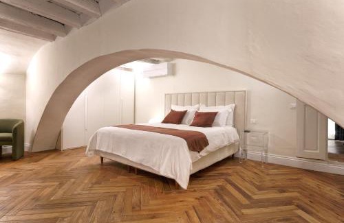 San Giovanni Apartment | Loft moderno vista centro città J House