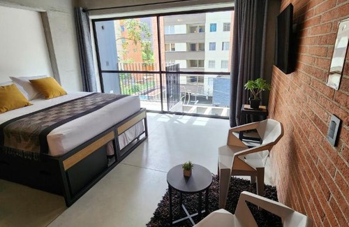 La Candelaria Apartment | Loft nuevo en el corazón de Medellín!