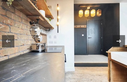 Morecambe Apartment | Loft on the Bay - Exquisite Sea Front Stay