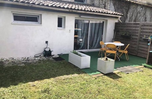 Abzac Apartment | Loft Proche St Emilion