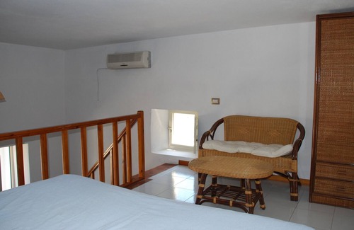 Canneto Apartment | Loft reeds lipari at sea
