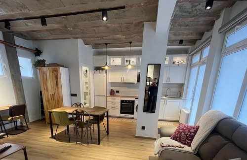 Imperial Apartment | Loft Studio on the Madrid Río promenade.