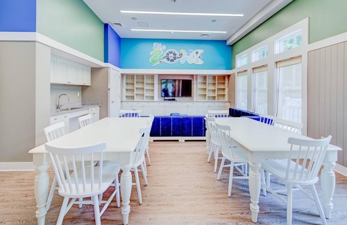 Sea Scape Resort | Loft Suite w/ Indoor Resort Waterpark & Largest Outdoor Pool in the Outer Banks