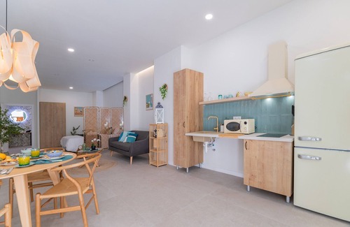 Aiora Apartment | Loft Valencia Vintage style neighborhood Ayora - RMZ29