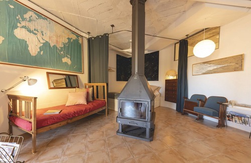 Pals Apartment | Loft with love, un espacio único 85m2 diseñado para parejas con o sin hijos.