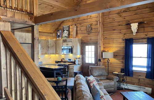 Burns House | Log Cabin at the Flattops National Forest on a 1600 acre ranch