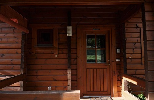 Oberkail House | Log Cabin 'Eifel' with Private Garden and Wi-Fi