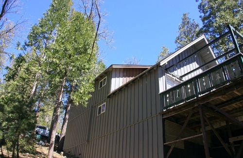 Mi-Wuk Village Cabin | Log Cabin in Mi-Wuk Village