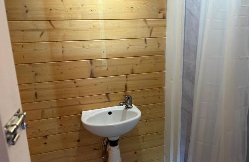 Martlesham Heath House | Log cabin in suffolk