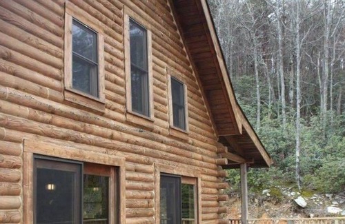 Jasper Cabin | Log Cabin in the North Georgia Mountains